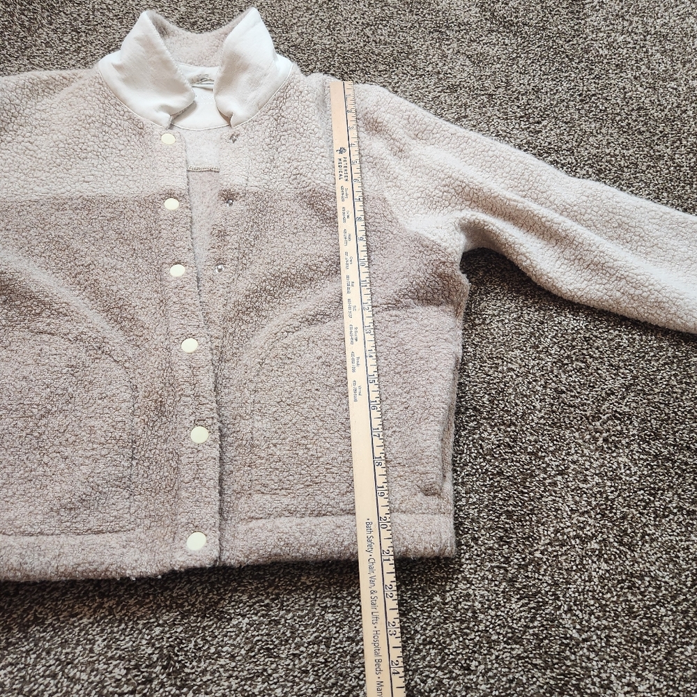 Outdoor Voices MegaFleece Bomber Snap Jacket Wool Blend Size Small - Picture 7 of 8